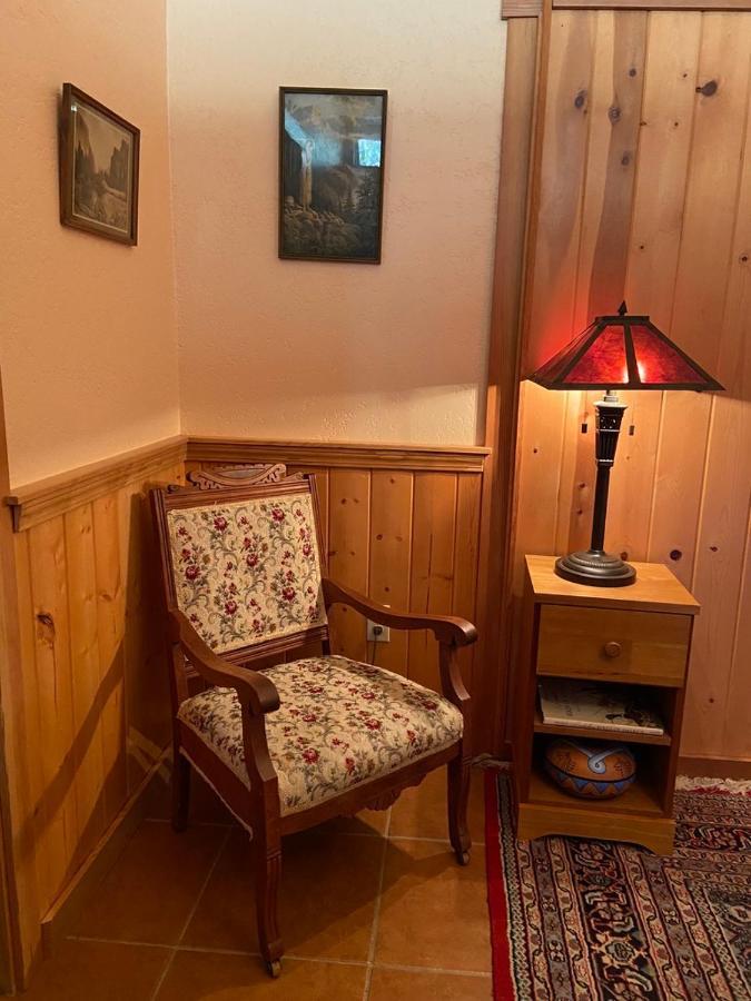 Sierra Trails Inn Маріпоса Екстер'єр фото