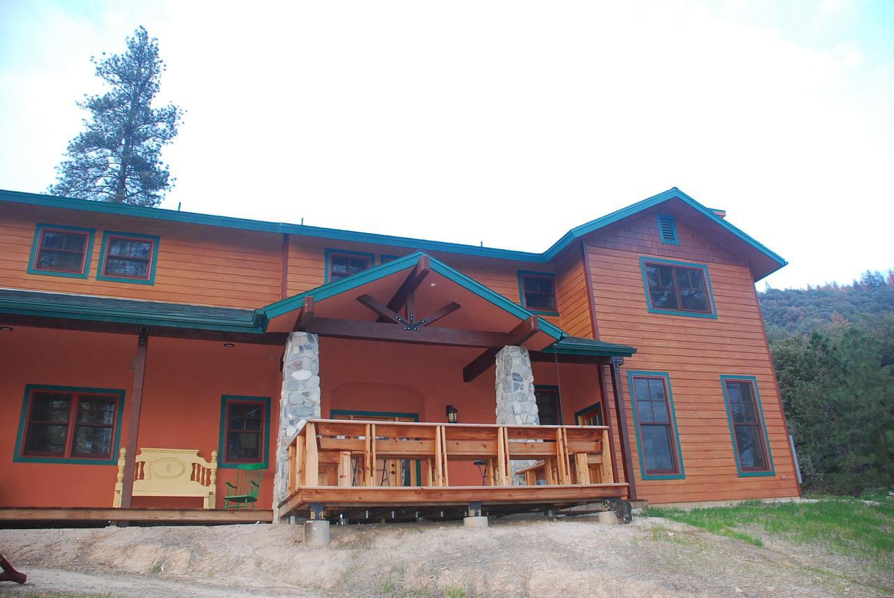 Sierra Trails Inn Маріпоса Екстер'єр фото